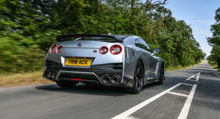 Nissan R35 GT-R