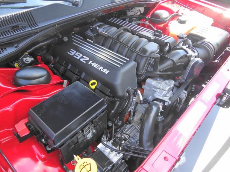 6.4 HEMI Engine