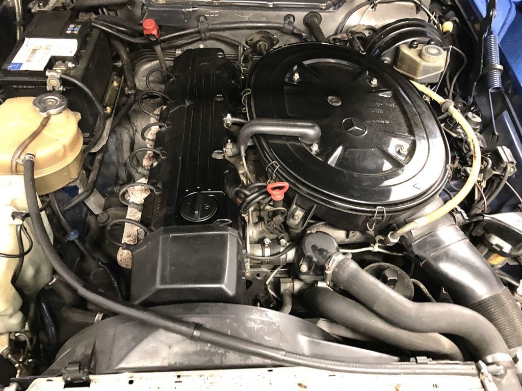 Mercedes M103 engine